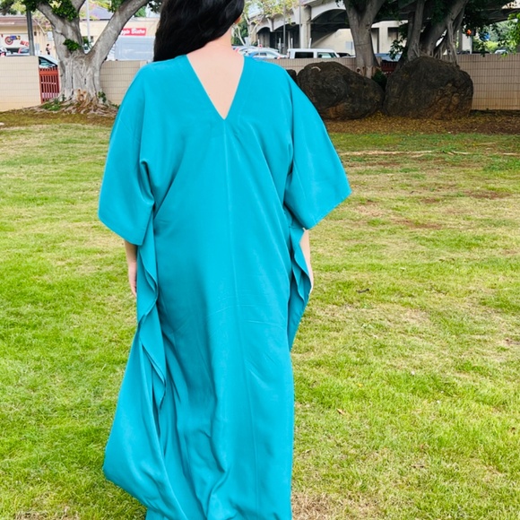 Dark Turquoise Rayon Kaftan Dress: Resort Wear - Picture 7 of 9